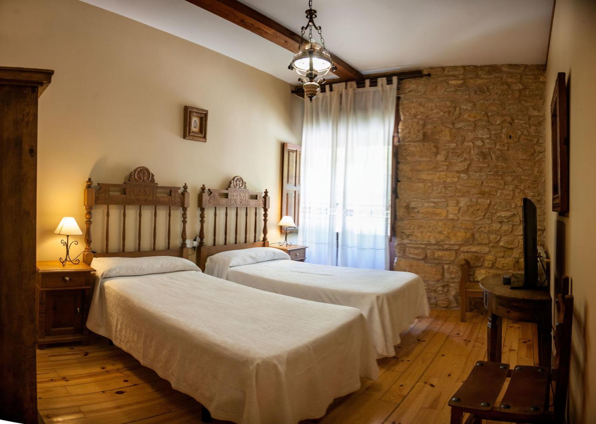 Paraiso Del Bierzo Las Herrerias Ruang foto